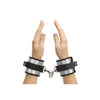 V4H118D751BBC6F2E189BAD75750963858BR4658440P2